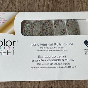 Color Street Nails Holiday De-Light NWT